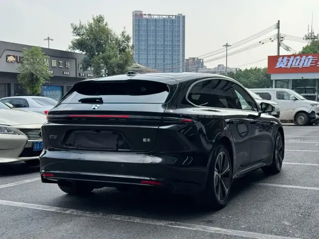 Nio ET5 Touring — Фото автомобиля 5