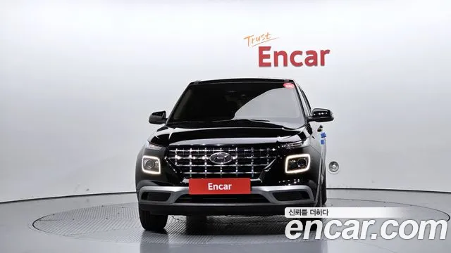 Hyundai Venue — Фото автомобиля 3