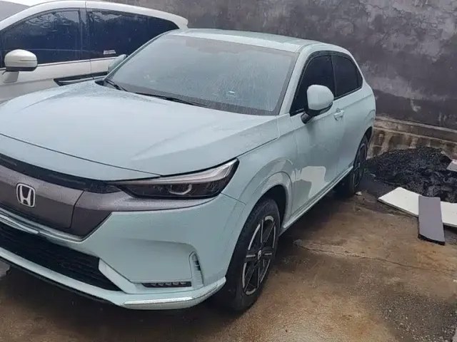 Honda e:NP1 — Фото автомобиля 15