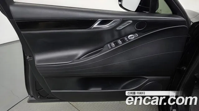 Genesis G80 RG3 — Фото автомобиля 13