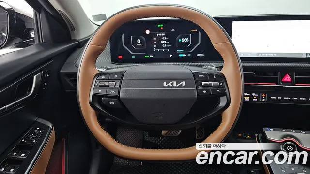 Kia EV6 — Фото автомобиля 11