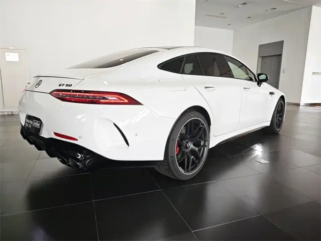 Mercedes-Benz AMG GT — Фото автомобиля 3