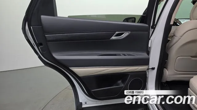 Genesis GV80 2.5T Бензин 2WD — Фото автомобиля 24