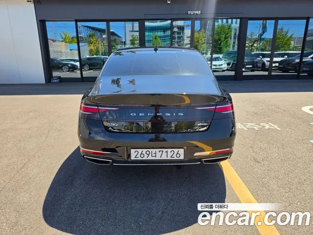 Genesis G90 RS4 — Фото автомобиля 3
