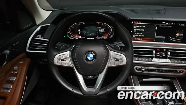 BMW X7 — Фото автомобиля 14