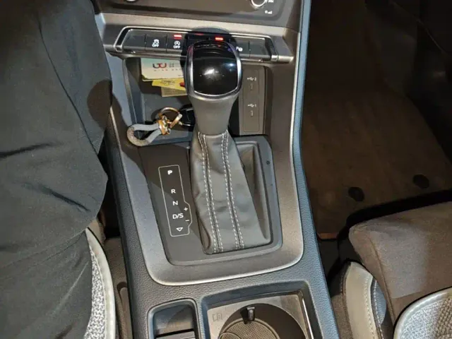 Audi Q3 — Фото автомобиля 13