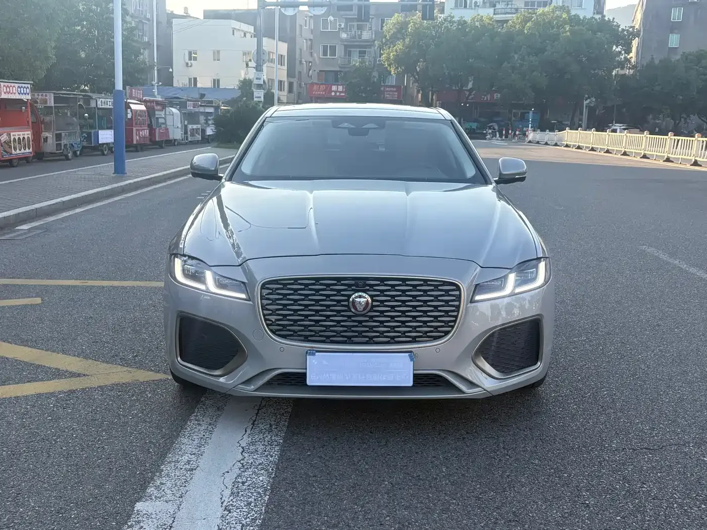Jaguar Jaguar XFL 2024 2.0T P250 2WD Premium Luxury — Фото автомобиля 2