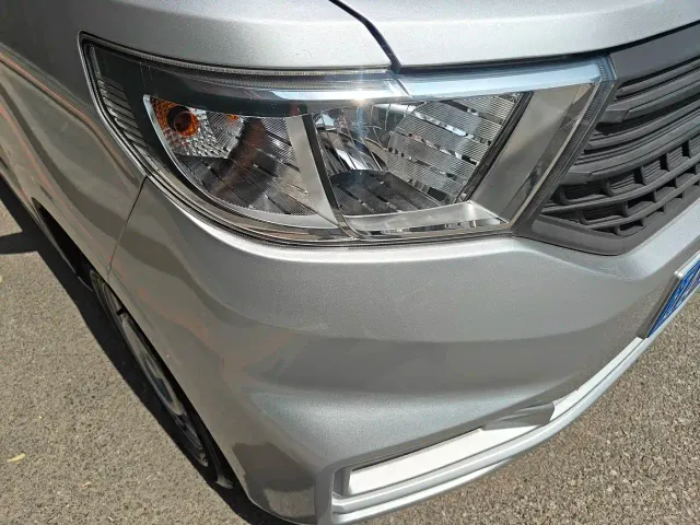 Wuling Hongguang V — Фото автомобиля 16
