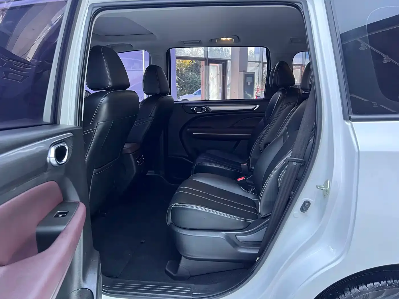 GAC Trumpchi Trumpchi M6 2021 PRO 270T Automatic Luxury Edition — Фото автомобиля 13