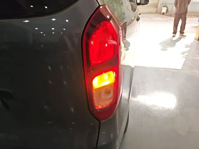 Wuling Hongguang — Фото автомобиля 7