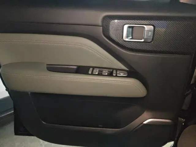 Baojun Yep Plus — Фото автомобиля 7