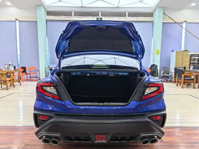 Subaru WRX — Фото автомобиля 14