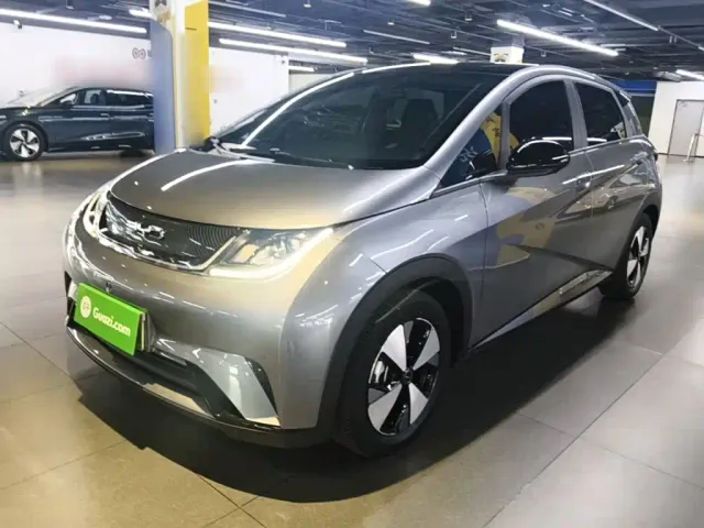 Фотография автомобиля — BYD Dolphin