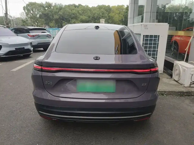 Nio EC6 — Фото автомобиля 5