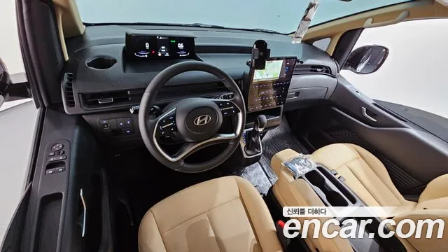 Hyundai Staria — Фото автомобиля 10