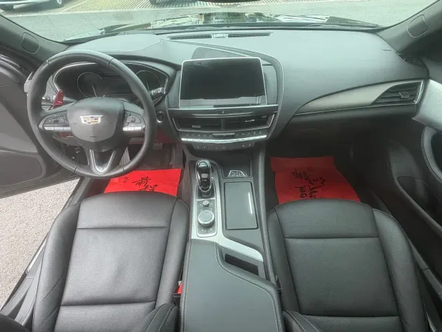 Cadillac CT5 — Фото автомобиля 7