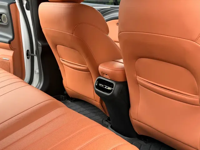 GAC Aion RT — Фото автомобиля 11