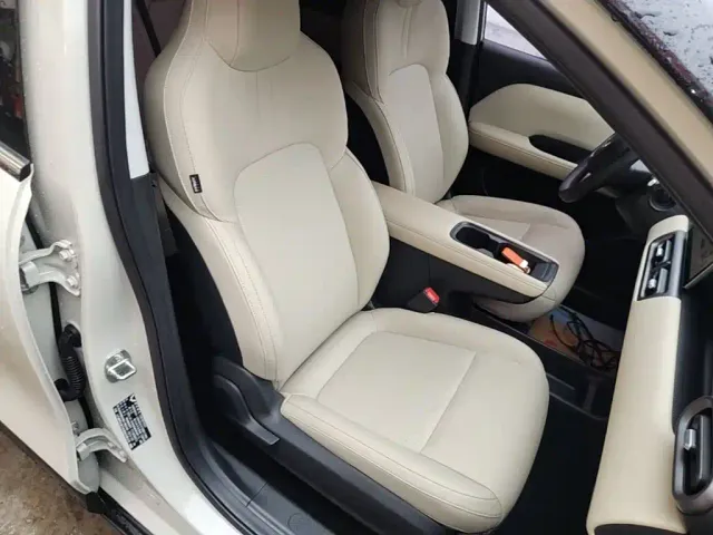 Wuling Motors Wuling Binguo PLUS 2024 Model 330km 5-Seater — Фото автомобиля 24