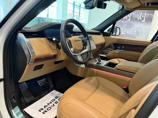 Land Rover Range Rover — Фото автомобиля 7