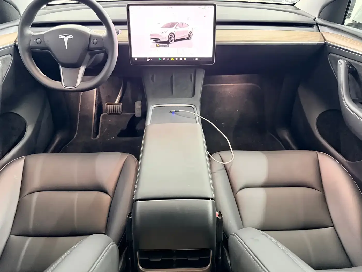 Tesla Model Y 2022 Facelift Rear-Wheel Drive Version — Фото автомобиля 7