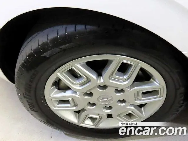 Hyundai Staria — Фото автомобиля 5