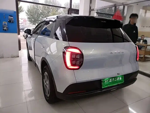 GAC Aion UT — Фото автомобиля 4