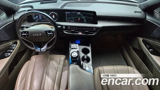 Kia K8 Hybrid — Фото автомобиля 10