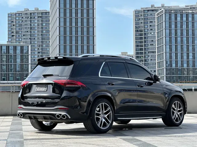 Mercedes-Benz GLE-Class AMG — Фото автомобиля 5