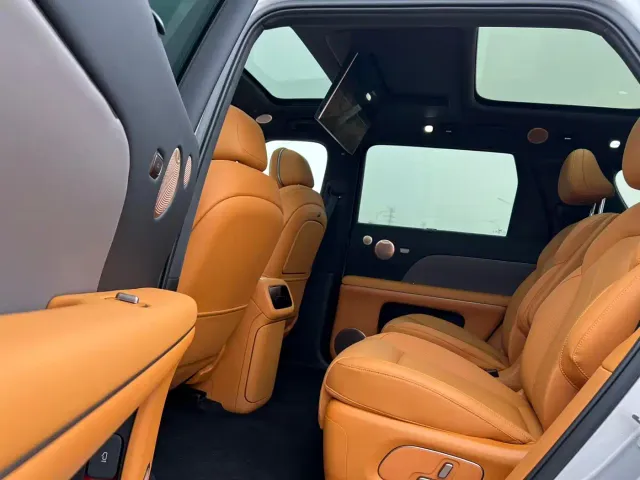 IM Motors LS8 — Фото автомобиля 5