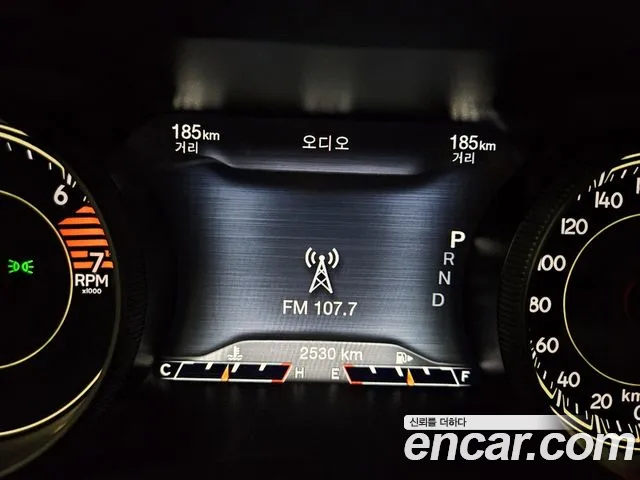 Jeep Cherokee Cherokee(KL) 2.4 Limited 2WD — Фото автомобиля 8
