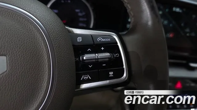 Kia Carnival 4th Gen — Фото автомобиля 24