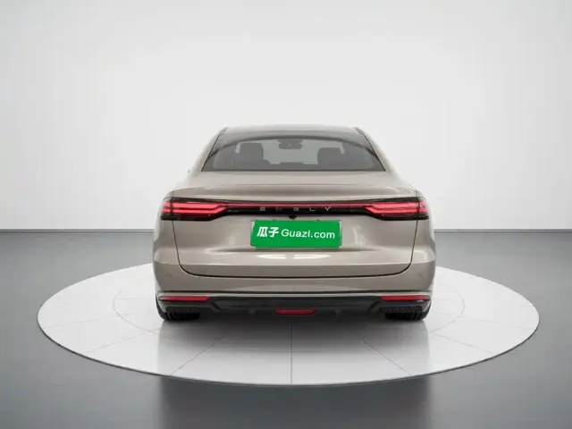 Geely Galaxy Stellar 6 — Фото автомобиля 3