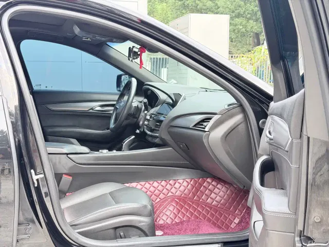 Cadillac CT5 — Фото автомобиля 6
