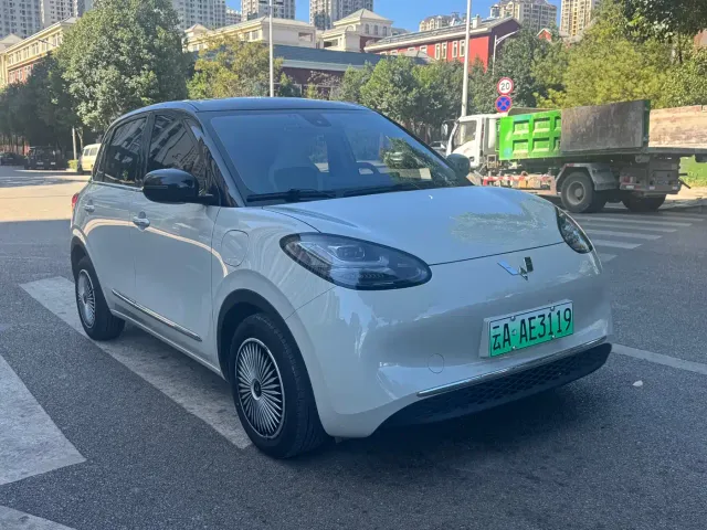 Wuling Bingo — Фото автомобиля 3