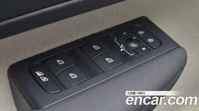Вольво XC40 B4 Ultimate Bright — Фото автомобиля 26