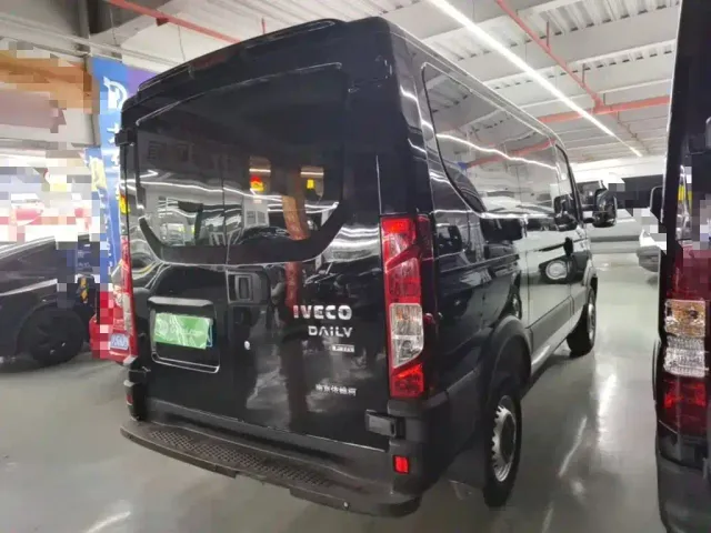 Iveco Daily — Фото автомобиля 6