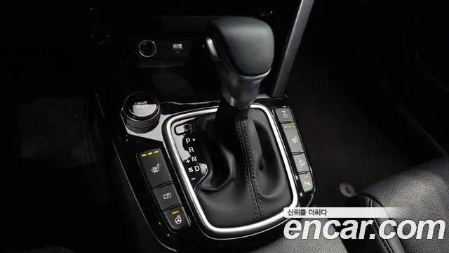 Kia Seltos — Фото автомобиля 12