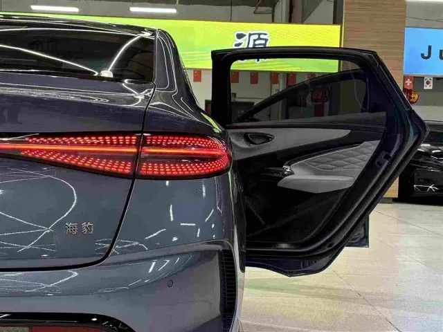 BYD Seal — Фото автомобиля 14