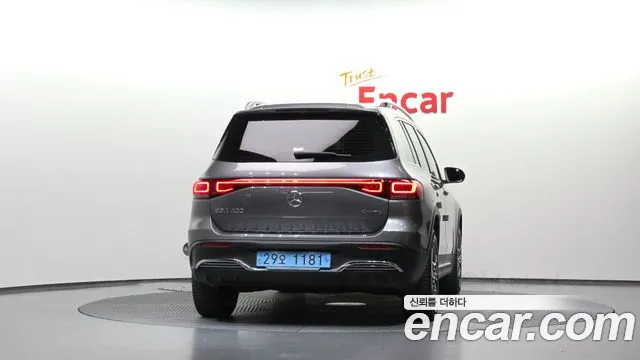 Mercedes-Benz EQB X243 — Фото автомобиля 4