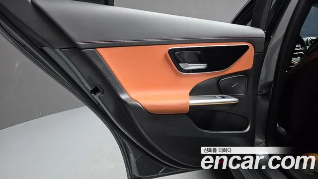 Mercedes-Benz C-Class — Фото автомобиля 23