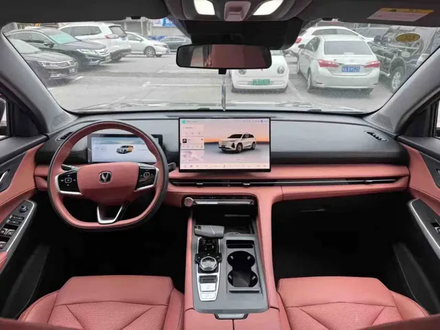 Changan CS75 Plus — Фото автомобиля 4