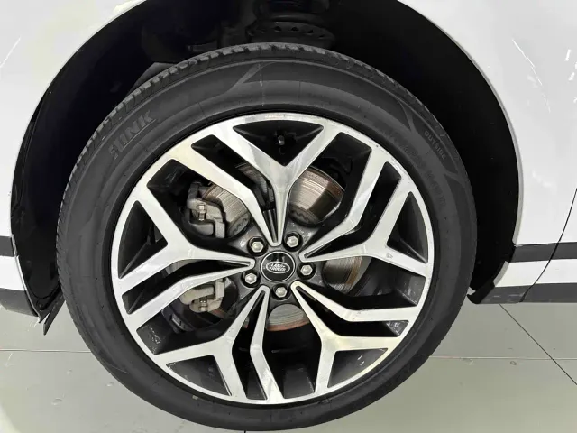 Land Rover Range Rover Evoque — Фото автомобиля 23