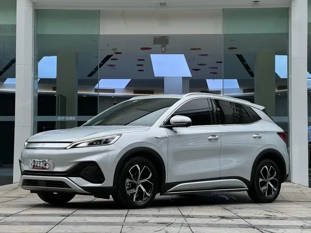 Фотография автомобиля — BYD Yuan PLUS