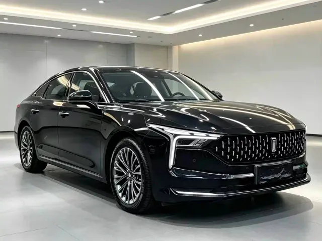 Bestune B70 — Фото автомобиля 13
