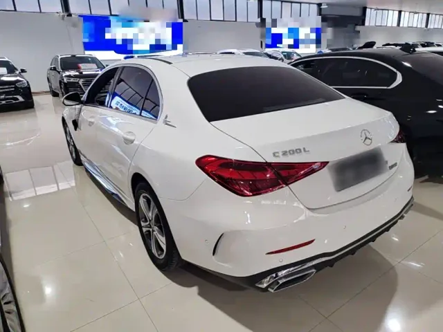Mercedes-Benz C-Class — Фото автомобиля 4