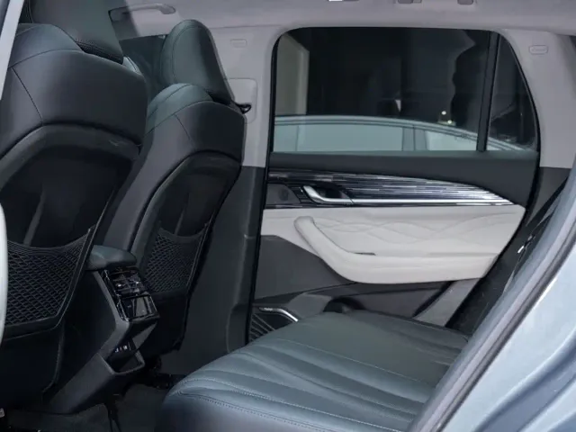Geely Xingyue L — Фото автомобиля 14