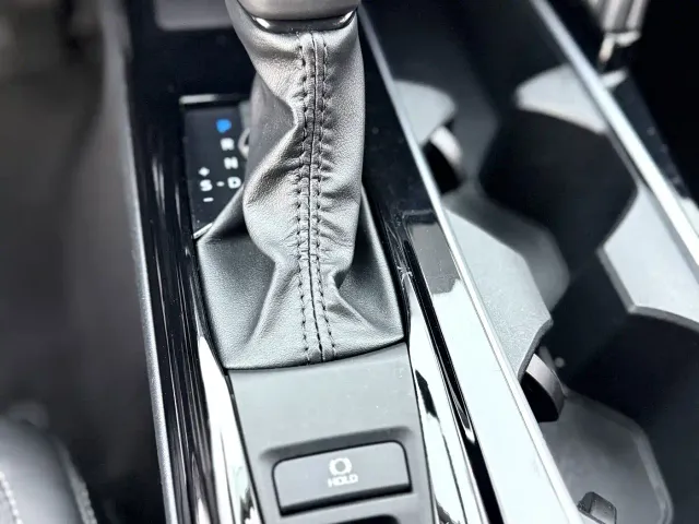 Toyota Camry — Фото автомобиля 8