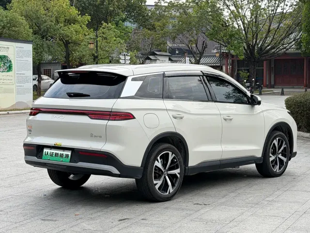 BYD Song Pro — Фото автомобиля 16