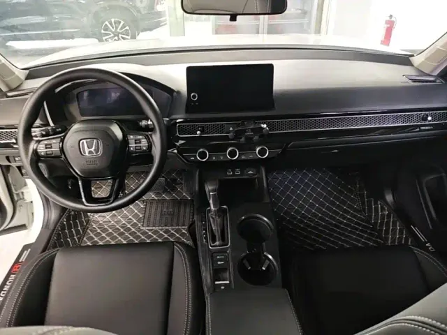 Honda Civic — Фото автомобиля 9