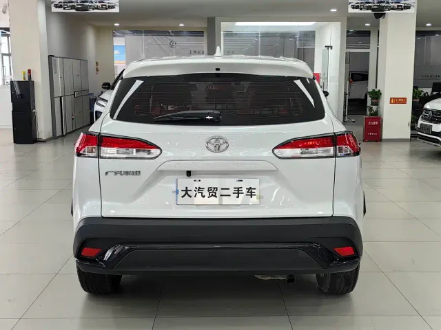 Toyota Frontlander — Фото автомобиля 3